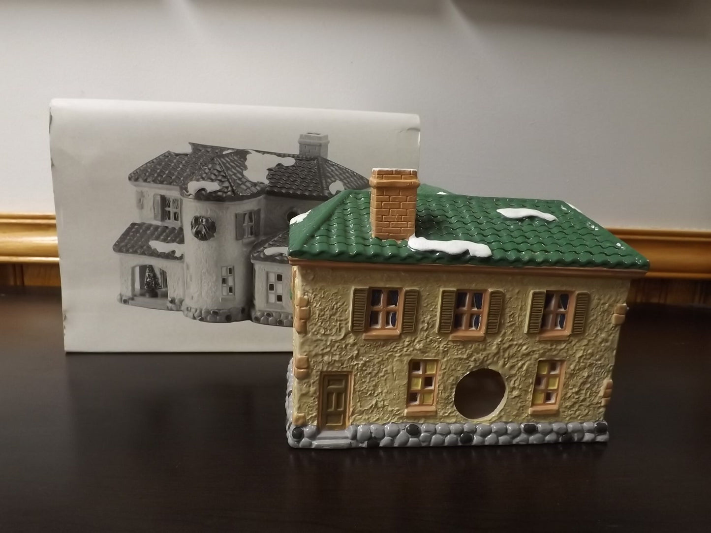 Vintage 1988 Snow Village "Palos Verdes" Illuminated House Figurine (With Box & COA)