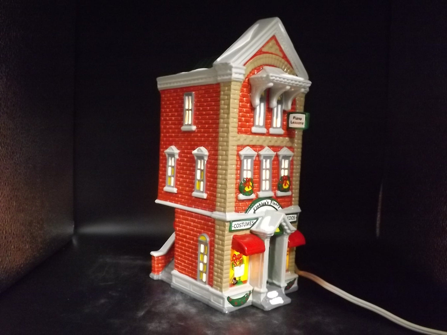 Vintage 1991 Snow Village "Finkley's Finery" Illuminated Building with Box & COA