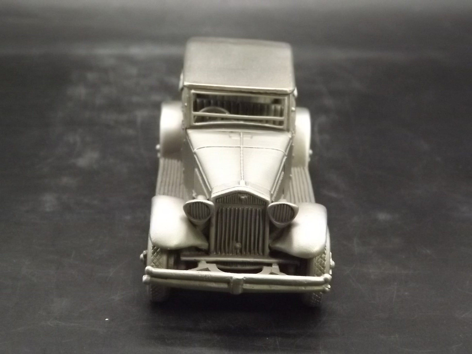 Danbury Mint 1929 Lancia Dilambda Pewter Model Car