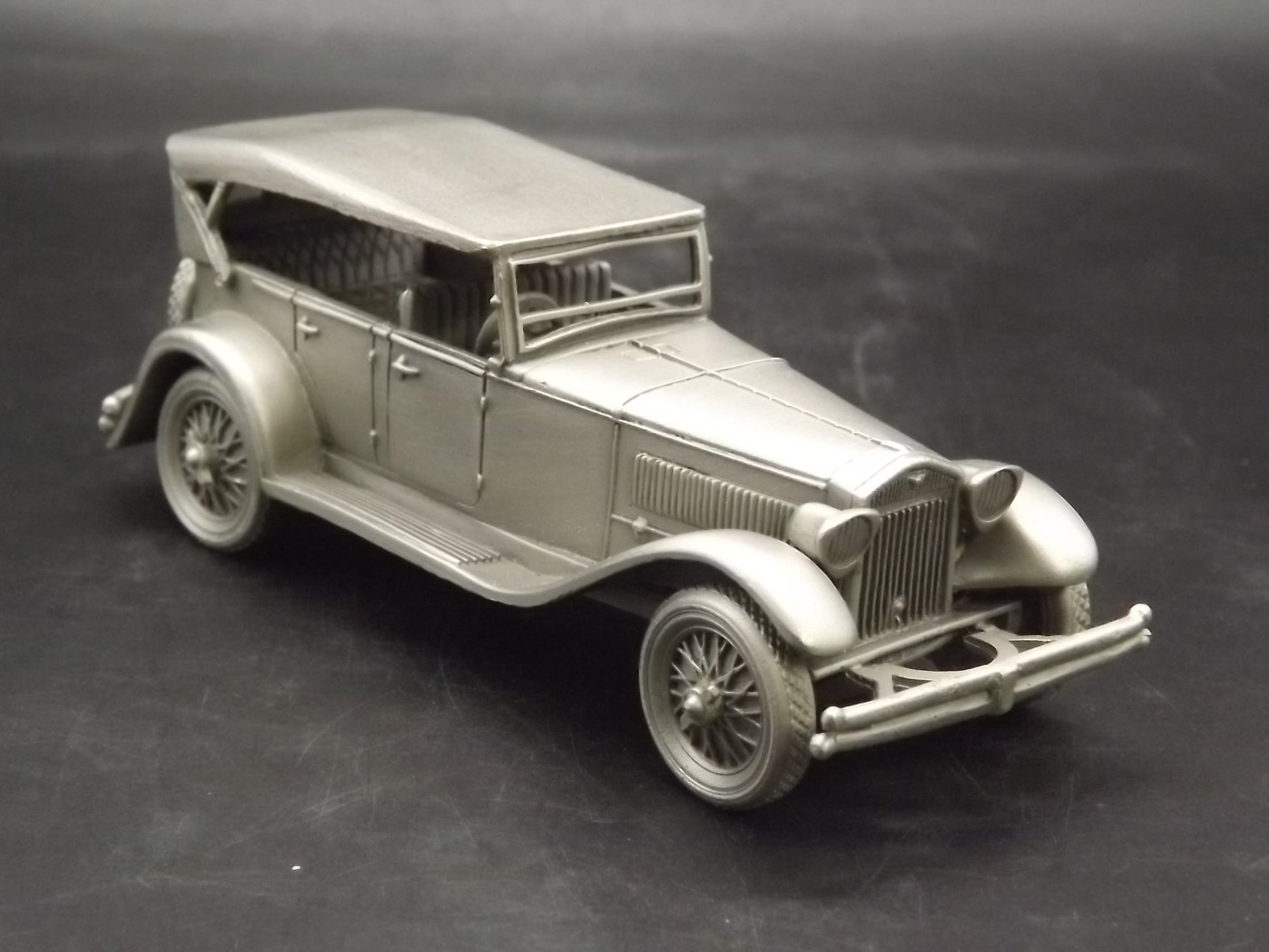 Danbury Mint 1929 Lancia Dilambda Pewter Model Car