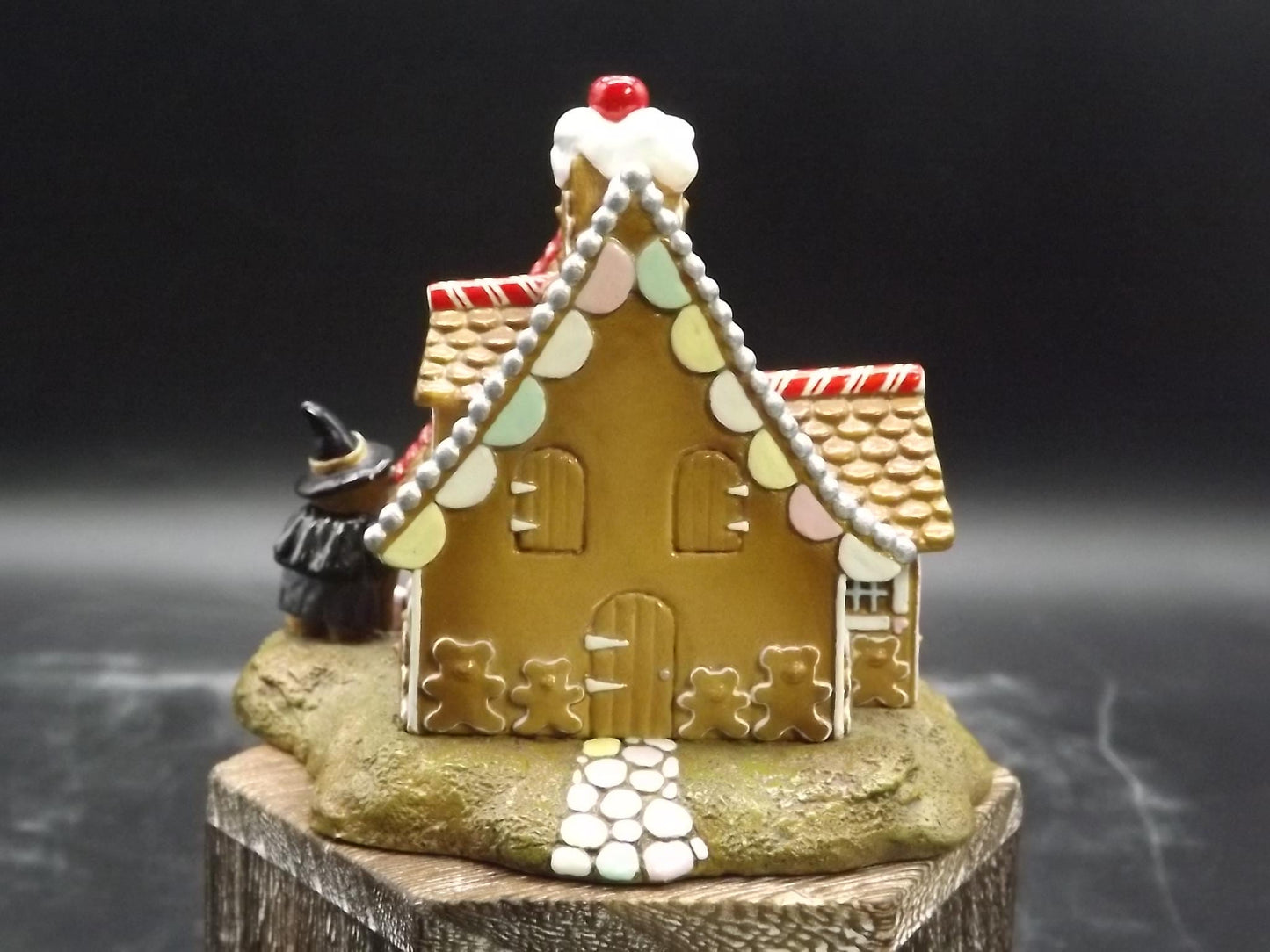 Vintage Wee Forest Folk Figurine: Hansel & Gretel at Witch's House