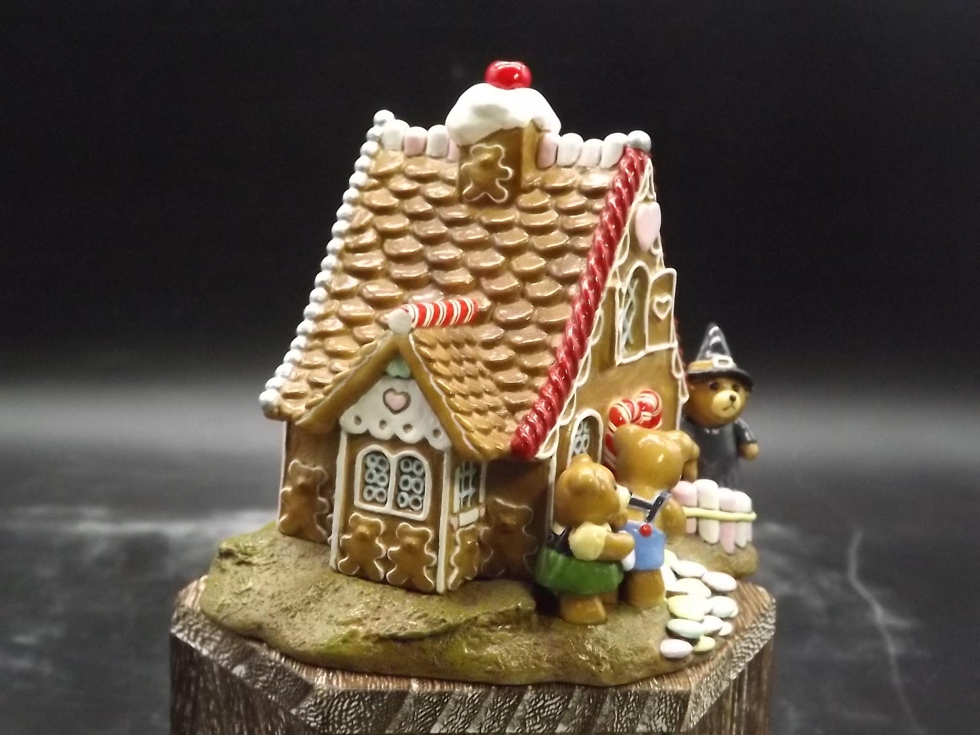 Vintage Wee Forest Folk Figurine: Hansel & Gretel at Witch's House