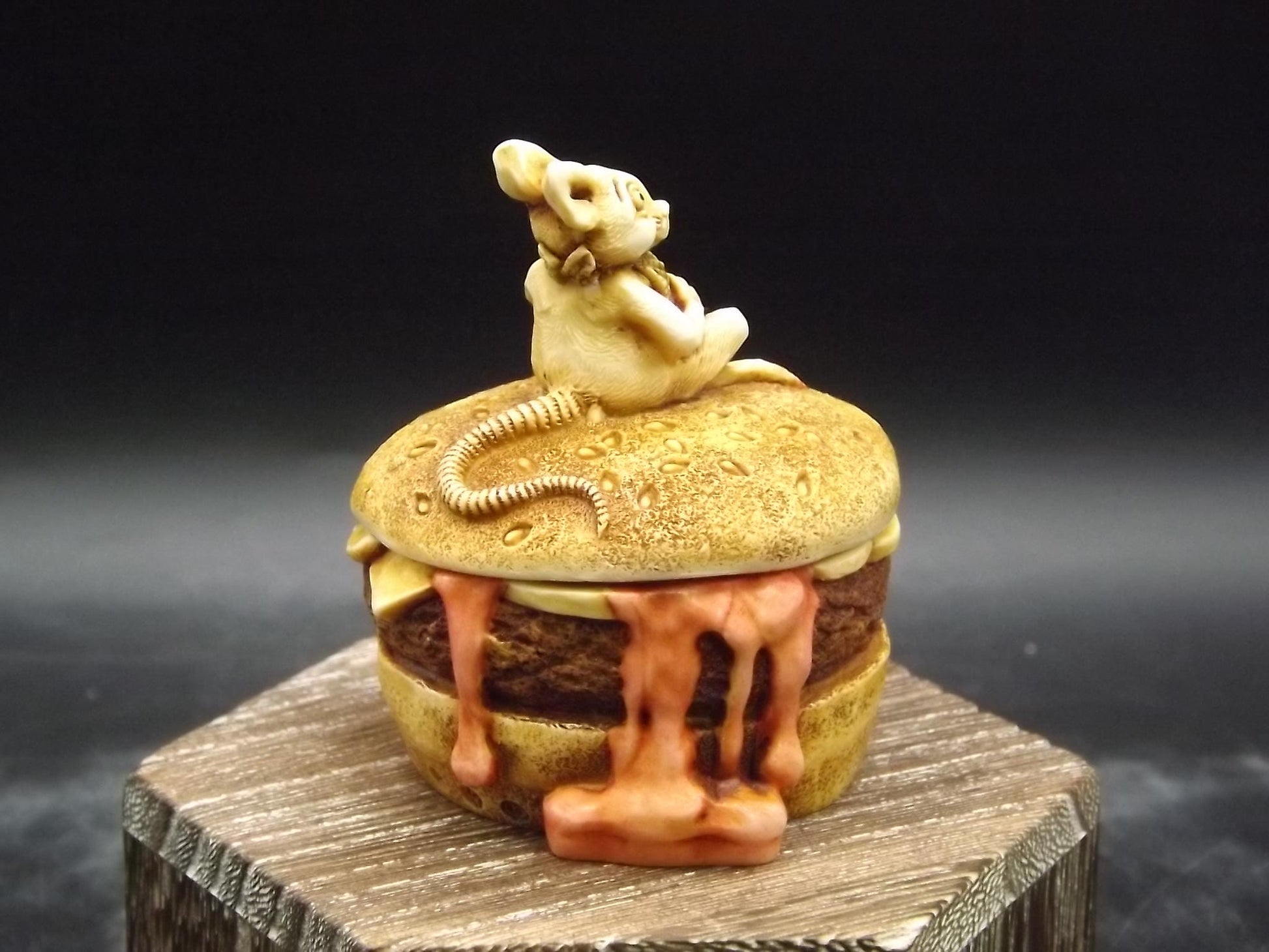 Vintage Harmony Kingdom Feast & Firkin Figurine: Limited Edition