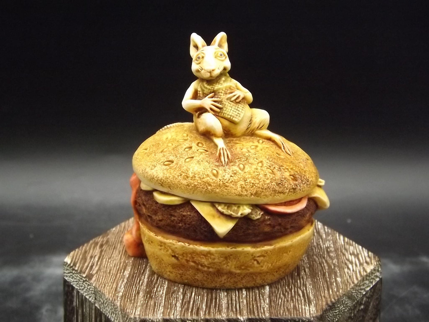 Vintage Harmony Kingdom Feast & Firkin Figurine: Limited Edition