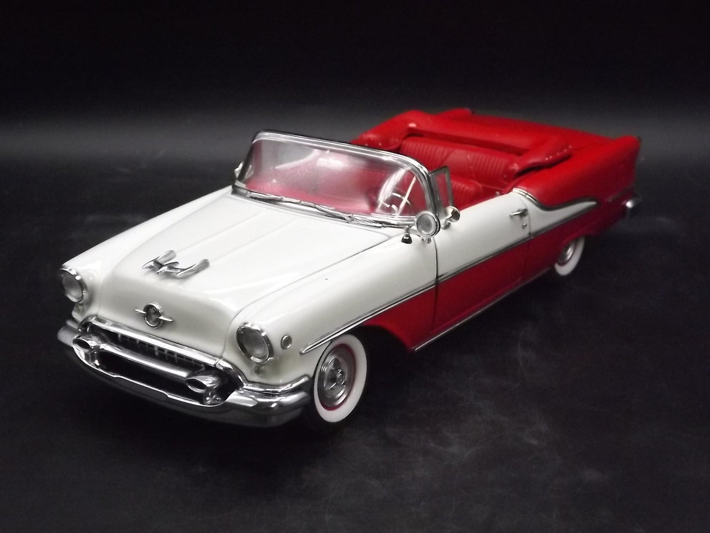 Vintage 1955 Oldsmobile Super 88 Convertible Diecast Model Car - Danbury Mint