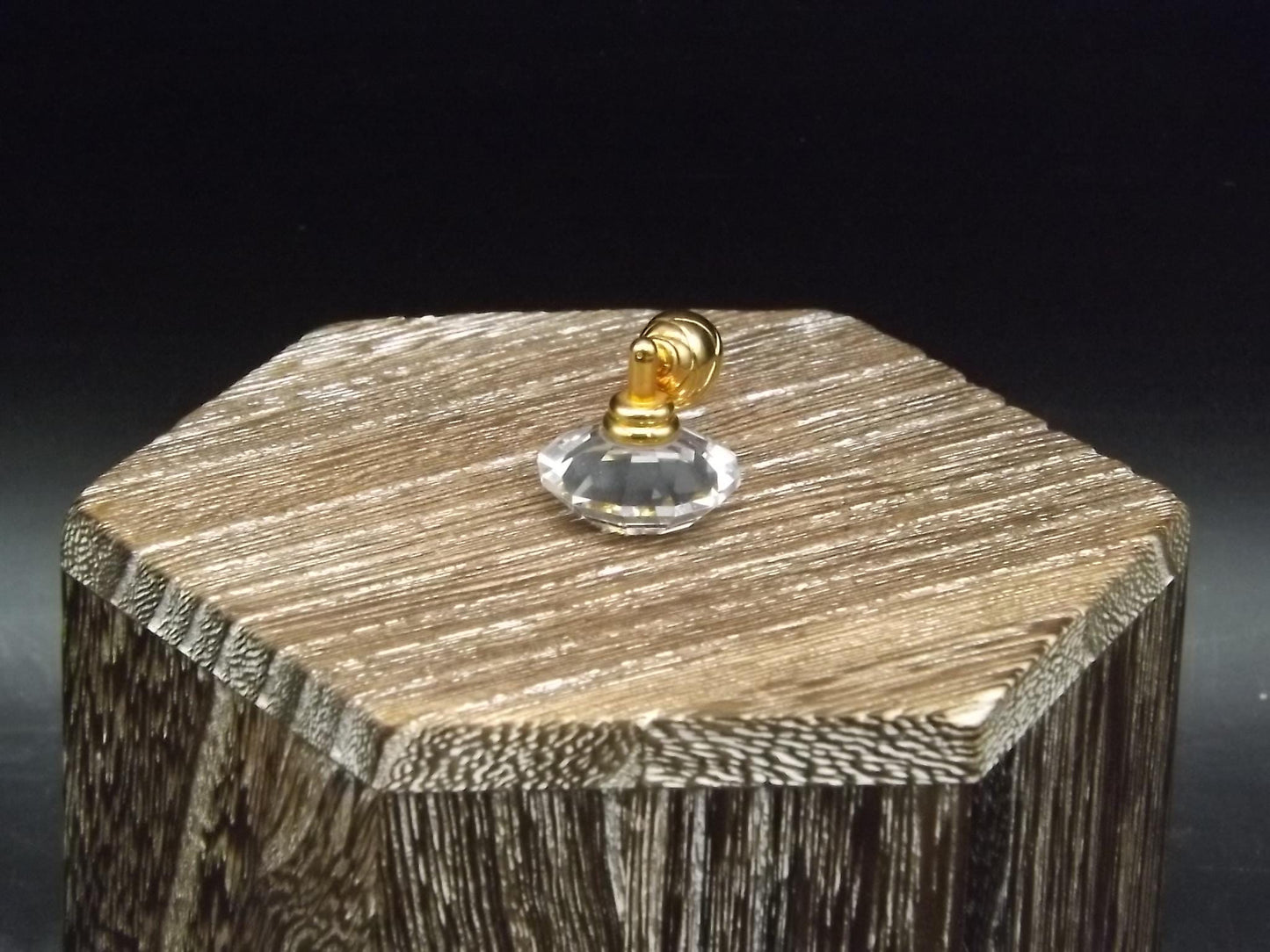 Vintage Swarovski Crystal Memories "Atomizer" Figurine. Excellent Condition with original box.