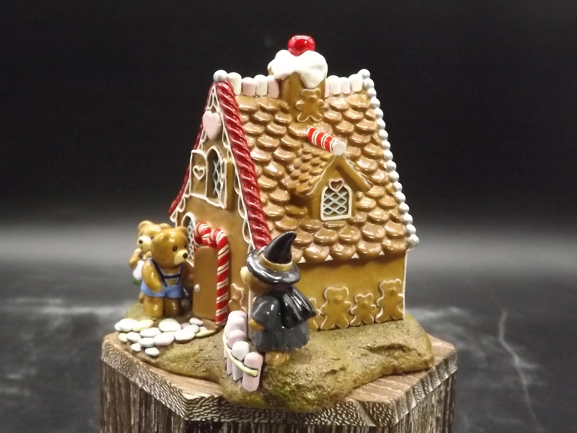 Vintage Wee Forest Folk Figurine: Hansel & Gretel at Witch's House