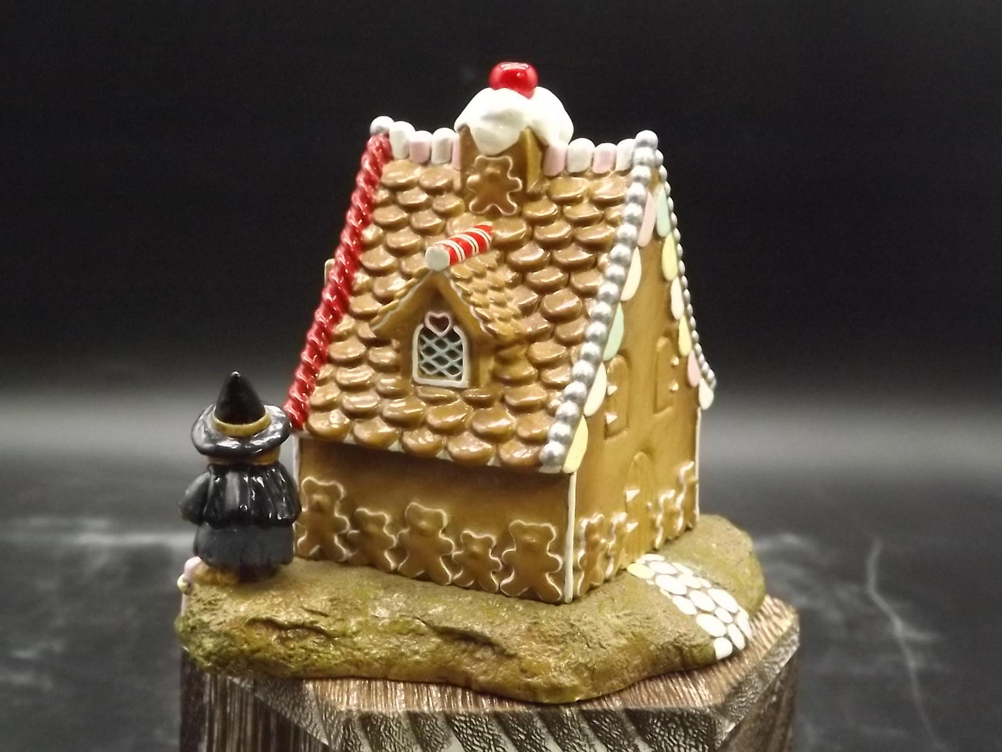 Vintage Wee Forest Folk Figurine: Hansel & Gretel at Witch's House