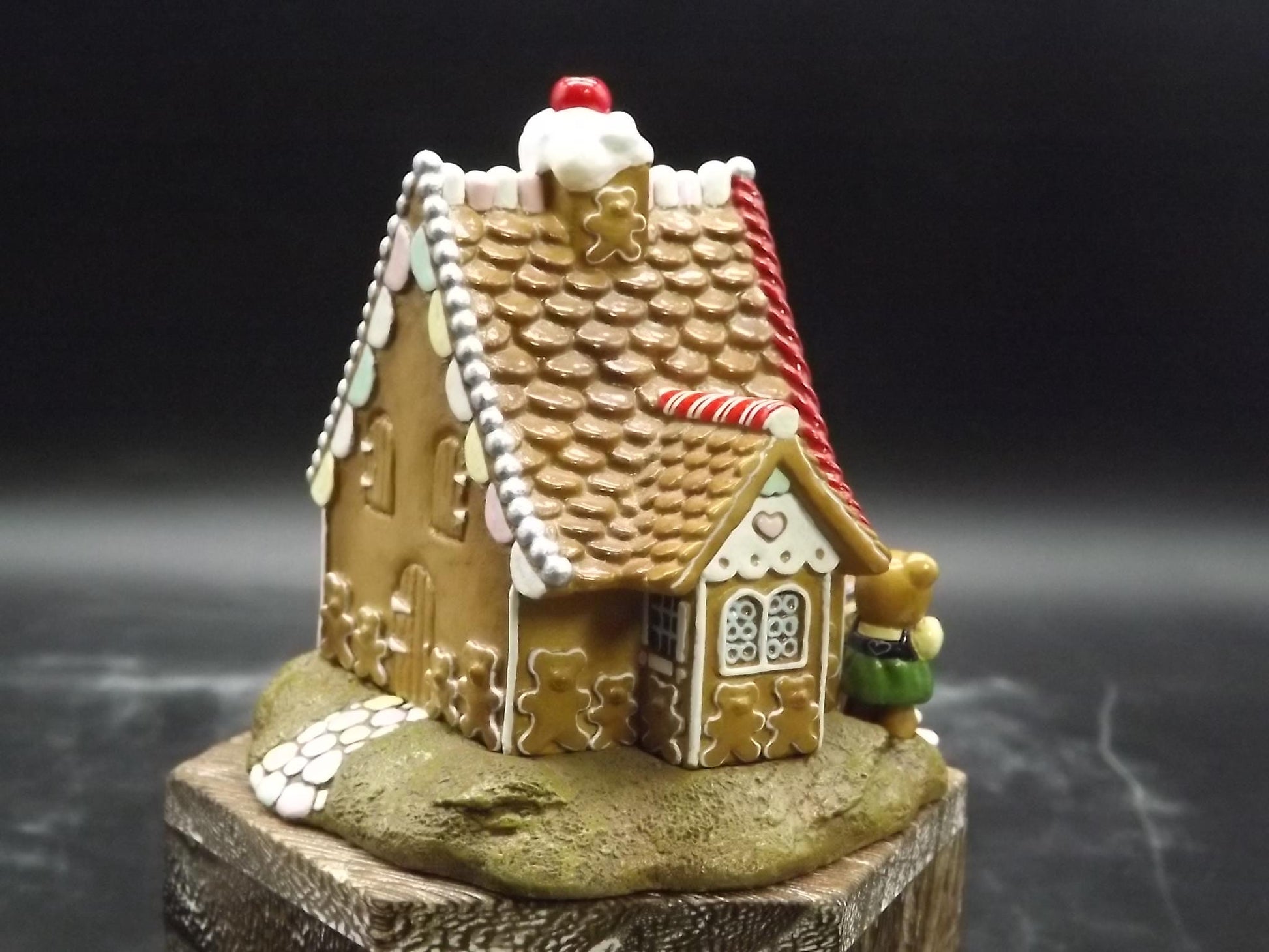 Vintage Wee Forest Folk Figurine: Hansel & Gretel at Witch's House