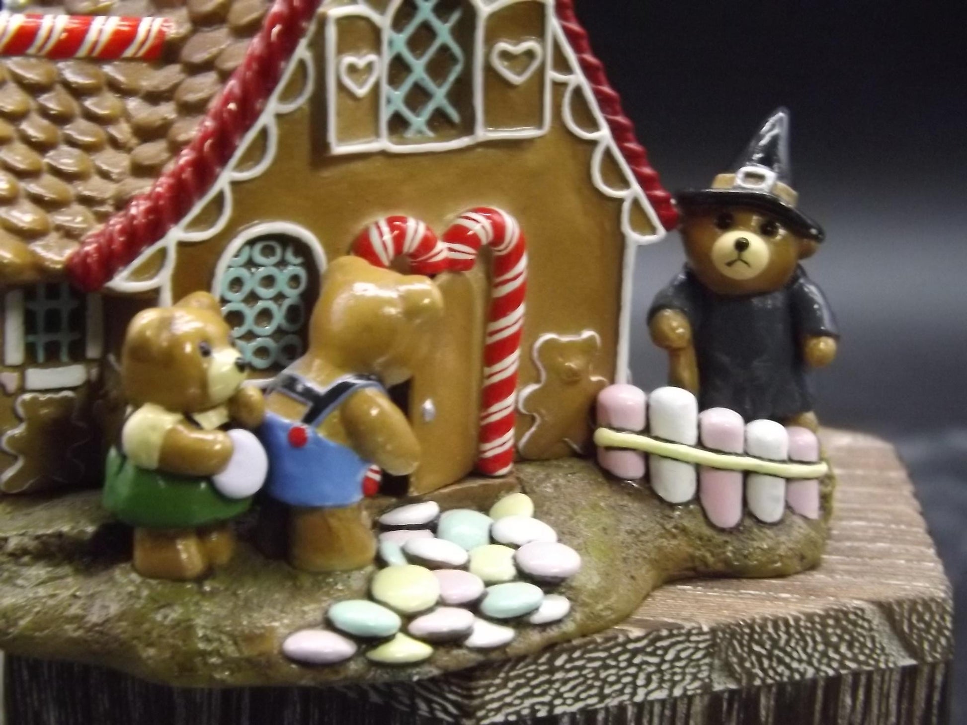 Vintage Wee Forest Folk Figurine: Hansel & Gretel at Witch's House