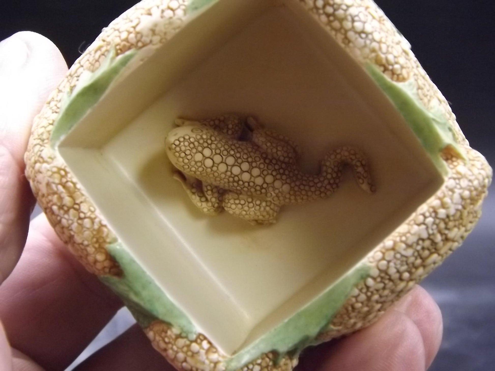 Vintage Harmony Kingdom "Fire Drake" Dragon Limited Edition of 2500 Jest Figurine TJMYDR with original box and COA. Excellent condition.