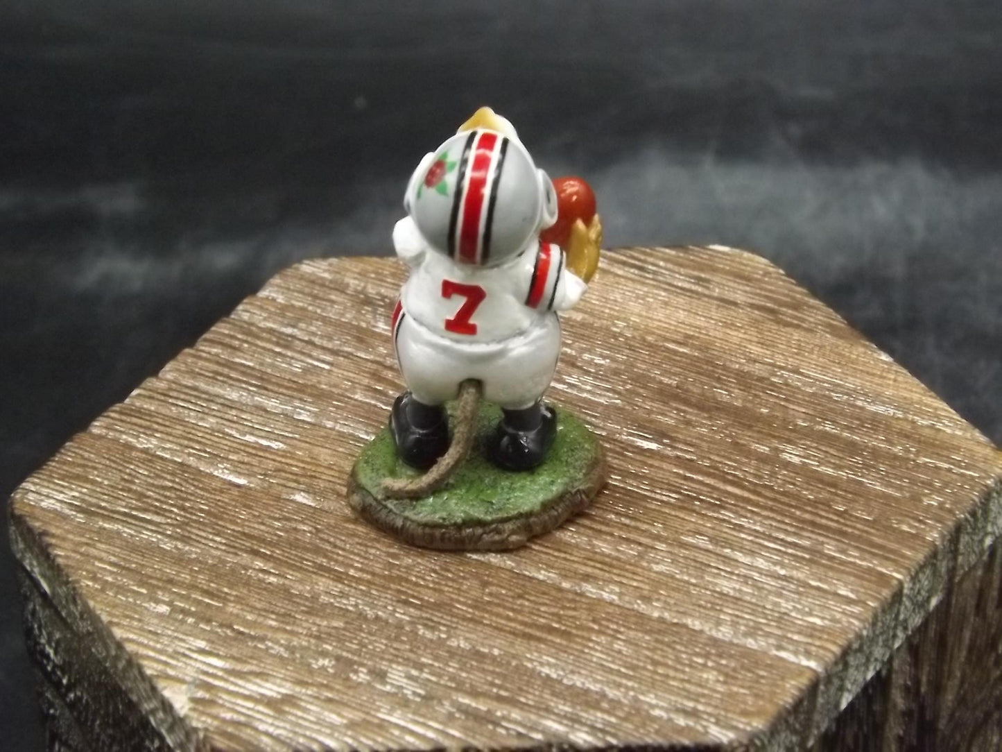 Vintage Wee Forest Folk Mouse Figurine: 1999 "Go Long" Ohio State Football