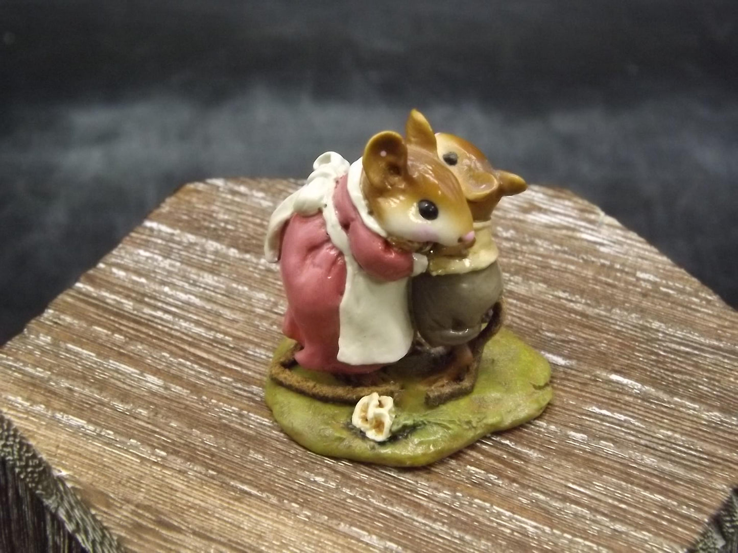 Vintage Wee Forest Folk Figurine: "A Big Hug" Mouse Miniature
