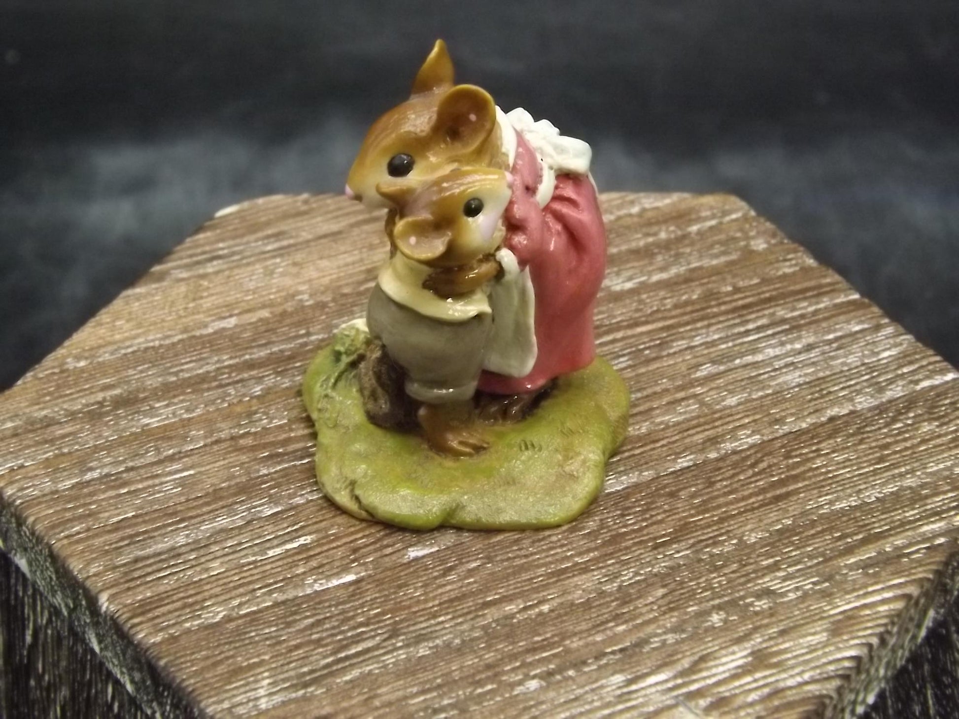 Vintage Wee Forest Folk Figurine: "A Big Hug" Mouse Miniature