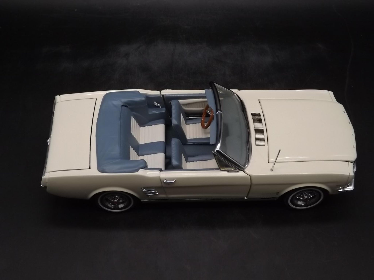 Vintage Danbury Mint 1966 Ford Mustang Convertible Diecast Model with Box