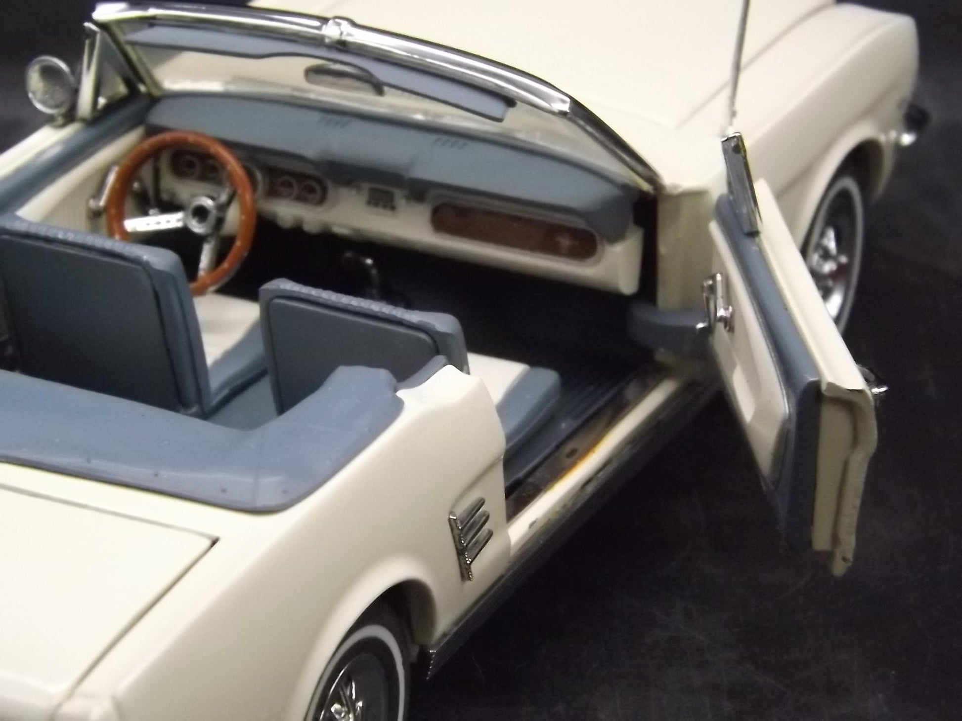 Vintage Danbury Mint 1966 Ford Mustang Convertible Diecast Model with Box