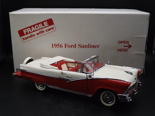 Vintage Danbury Mint 1956 Ford Sunliner Convertible Diecast Model Car