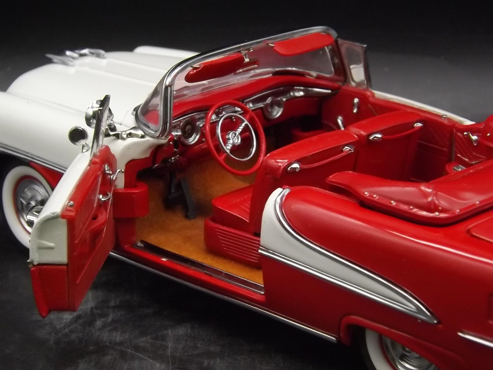 Vintage 1955 Oldsmobile Super 88 Convertible Diecast Model Car - Danbury Mint