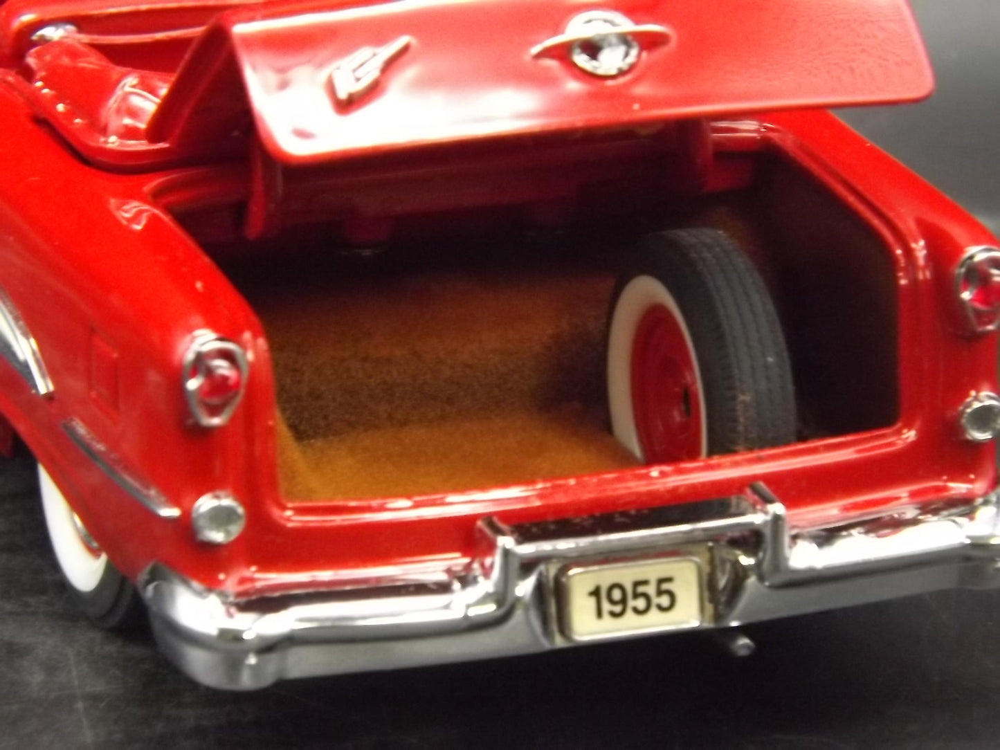 Vintage 1955 Oldsmobile Super 88 Convertible Diecast Model Car - Danbury Mint