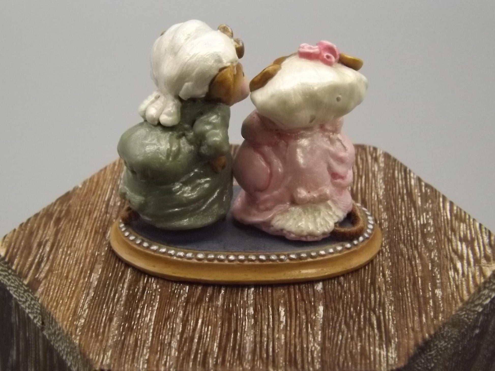 Vintage Wee Forest Folk Mice: Cinderella's Stepsisters Figurine