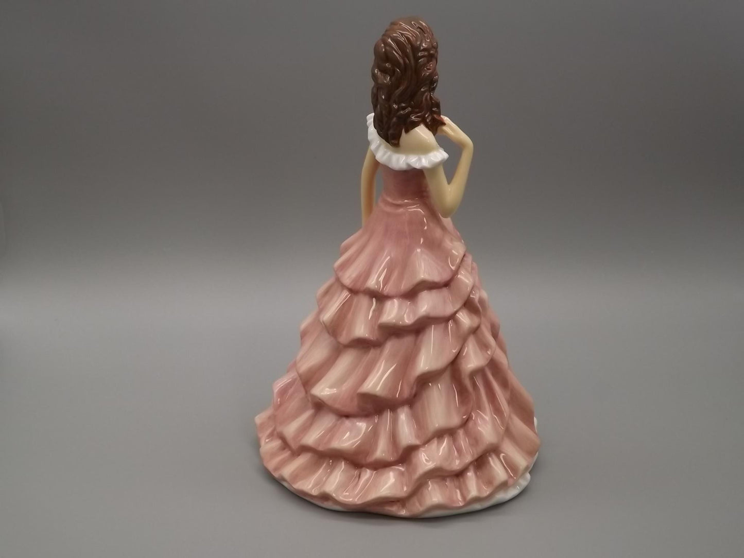 Vintage Royal Doulton Figurine: Chrysanthemum Cheerfulness HN 5510, November Flower (With Box & COA)