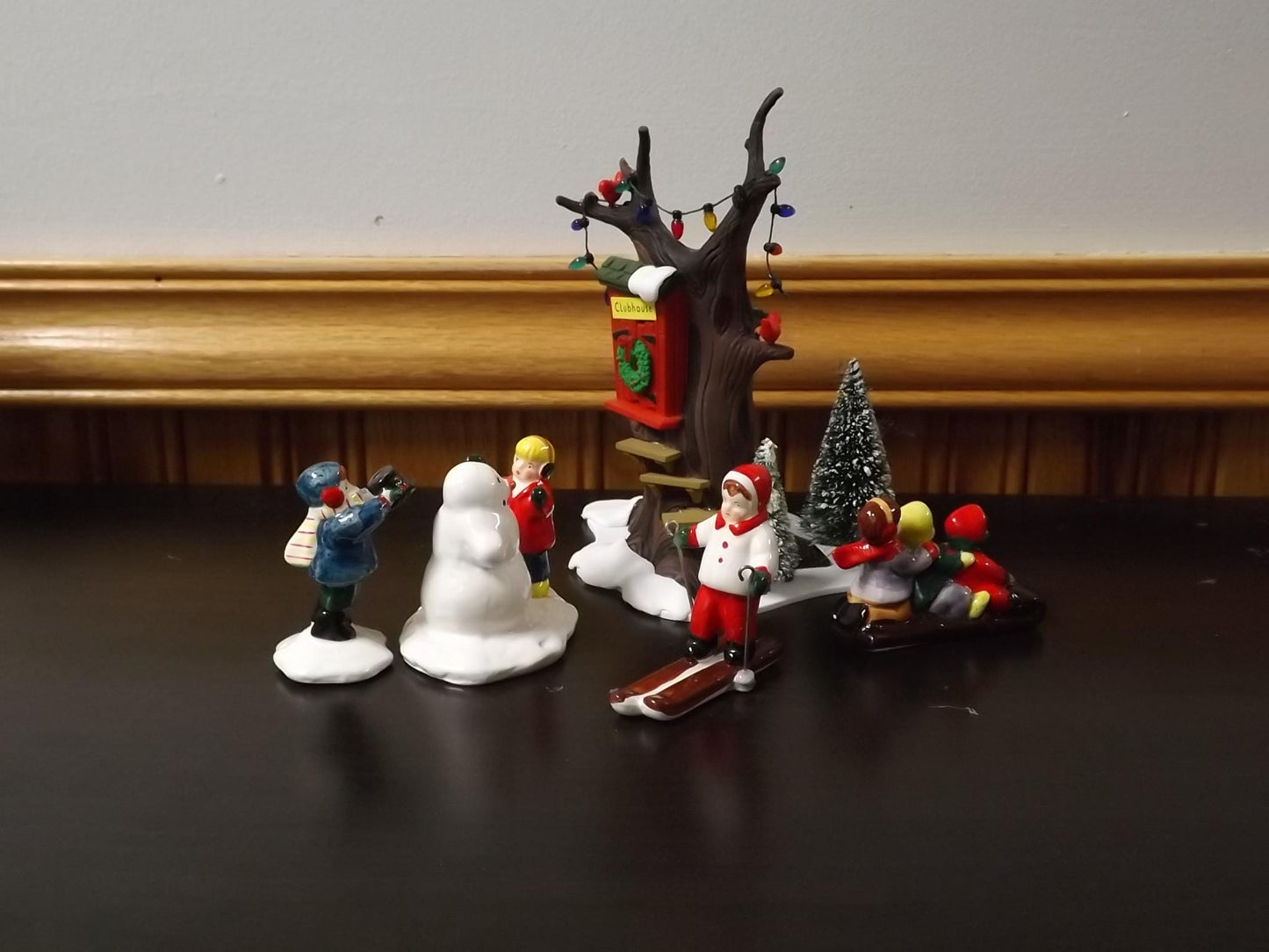 Vintage Snow Village "Kids Tree House and Snow Kids" figurines seasonal display children playing in the snow. With box