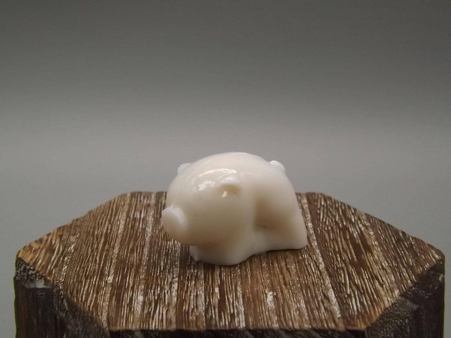 Heisey by Imperial white milk glass standing piglet.