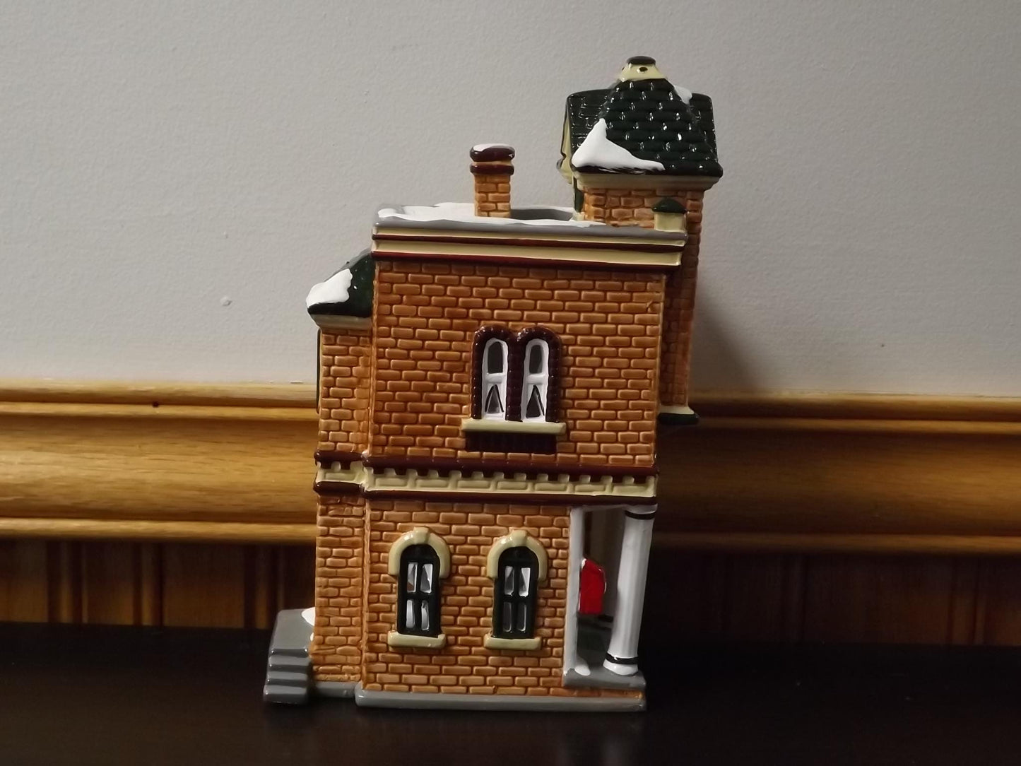 Vintage 1992 Snow Village Post Office Figurine: Holiday Village Scene (With Box & COA)