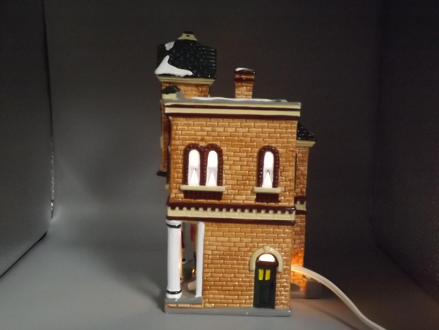 Vintage 1992 Snow Village Post Office Figurine: Holiday Village Scene (With Box & COA)