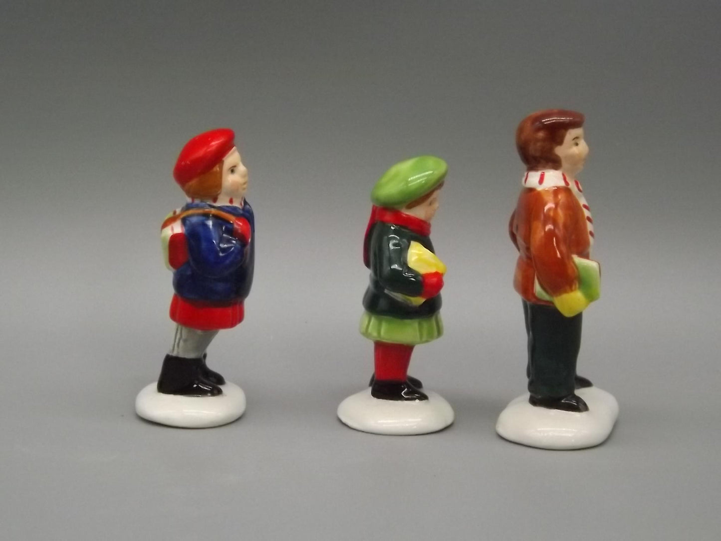 Vintage Snow Village Figurine: "School Children" Set #5118-7, With Box