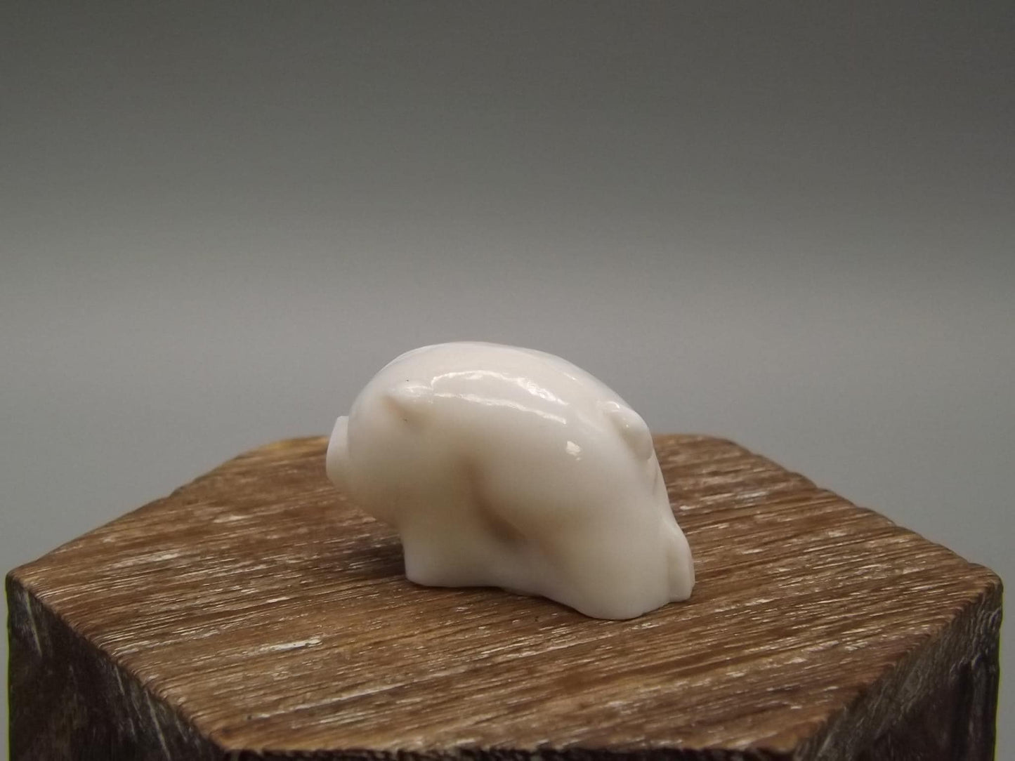 Heisey by Imperial white milk glass standing piglet.