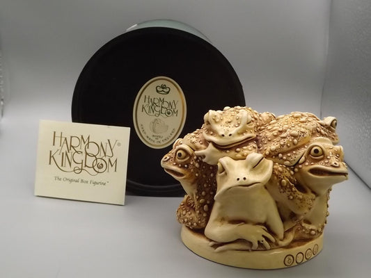 Harmony Kingdom Toad Figurine: Rather Large Huddle, 1995 with Box
