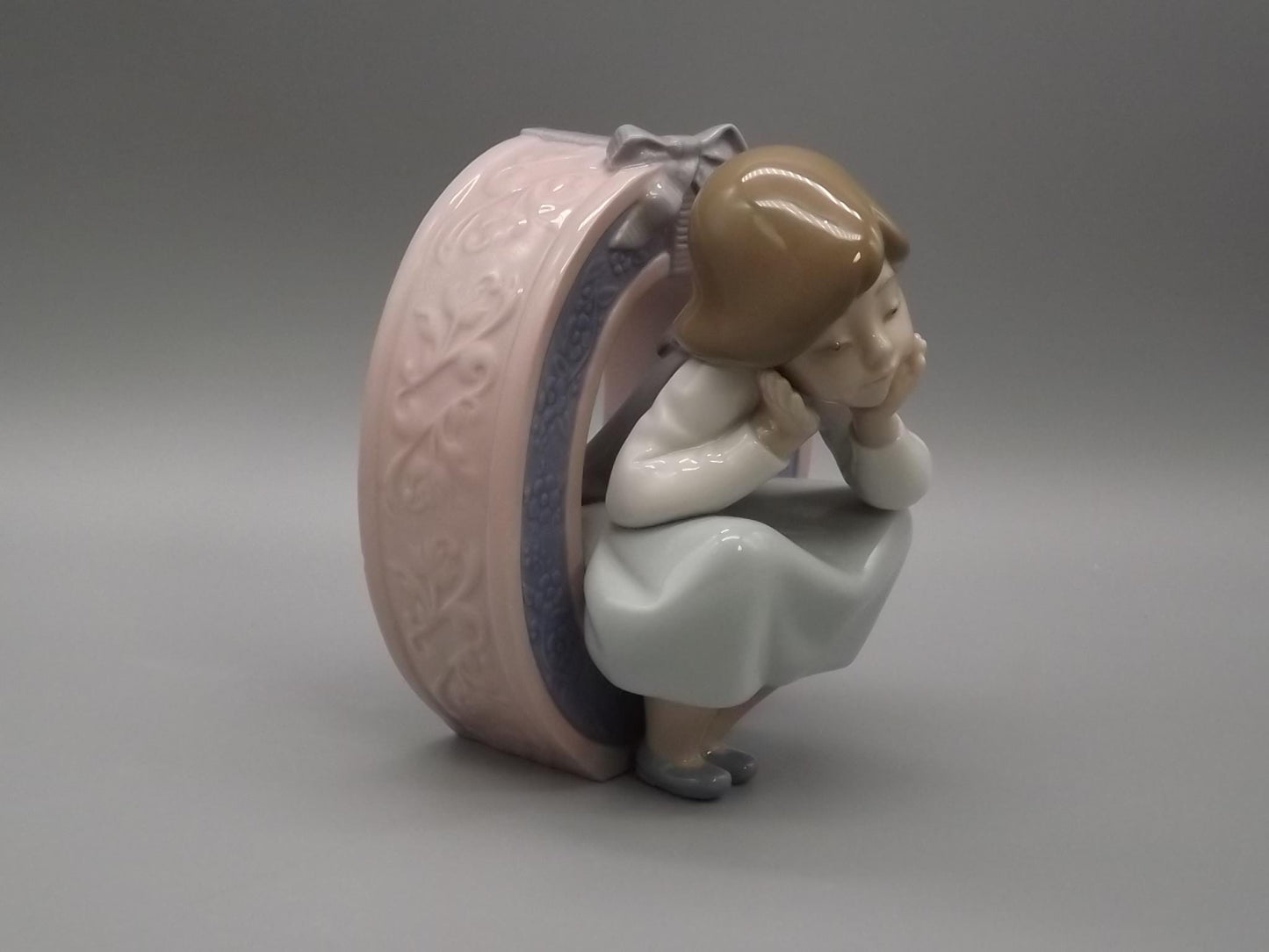 Vintage Lladro Figurine "O is for Olivia" #5148 - Girl in Letter