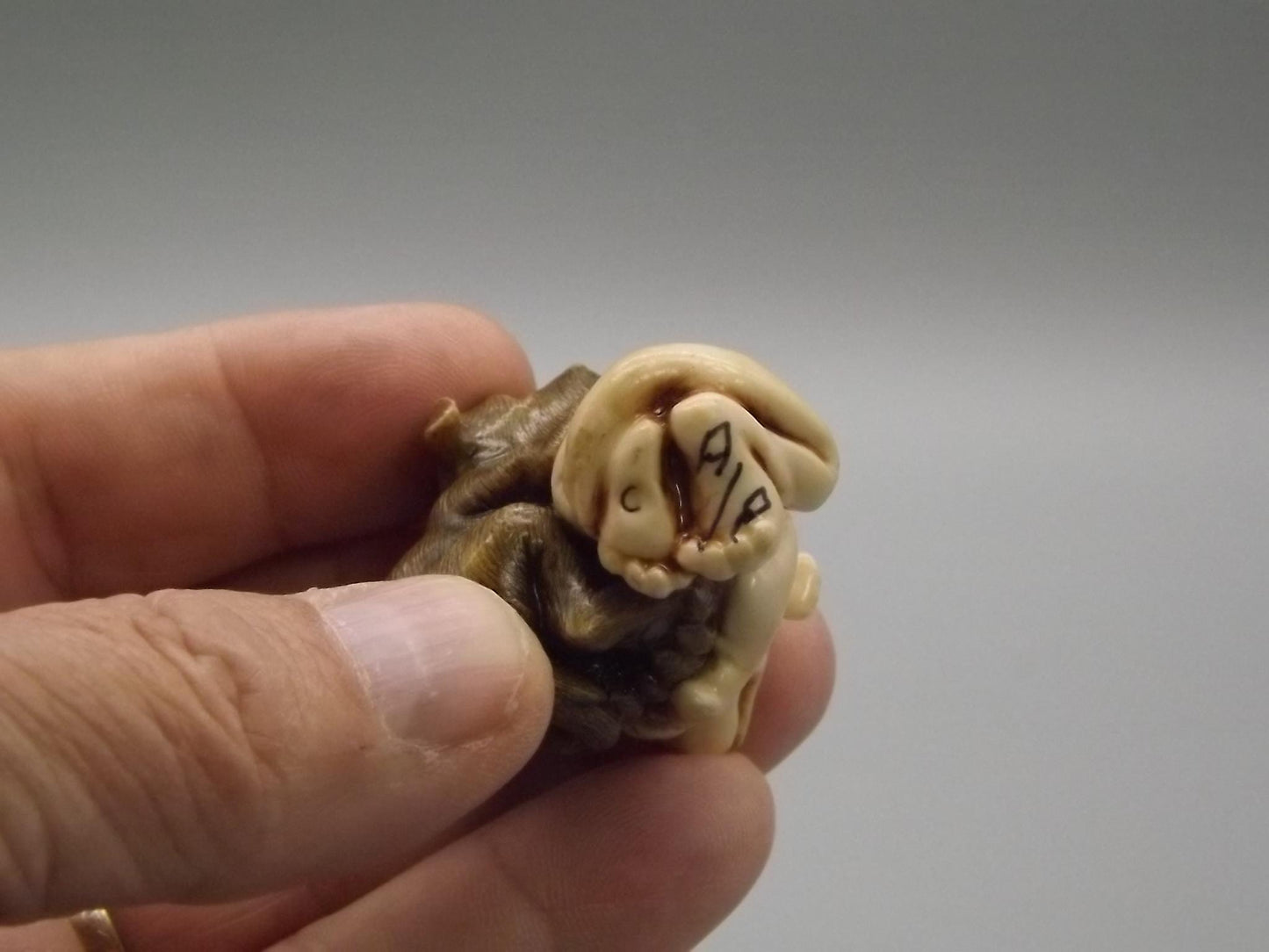 Entwined Dogs Figurine: Martin Perry Artist Proof, Fragile World