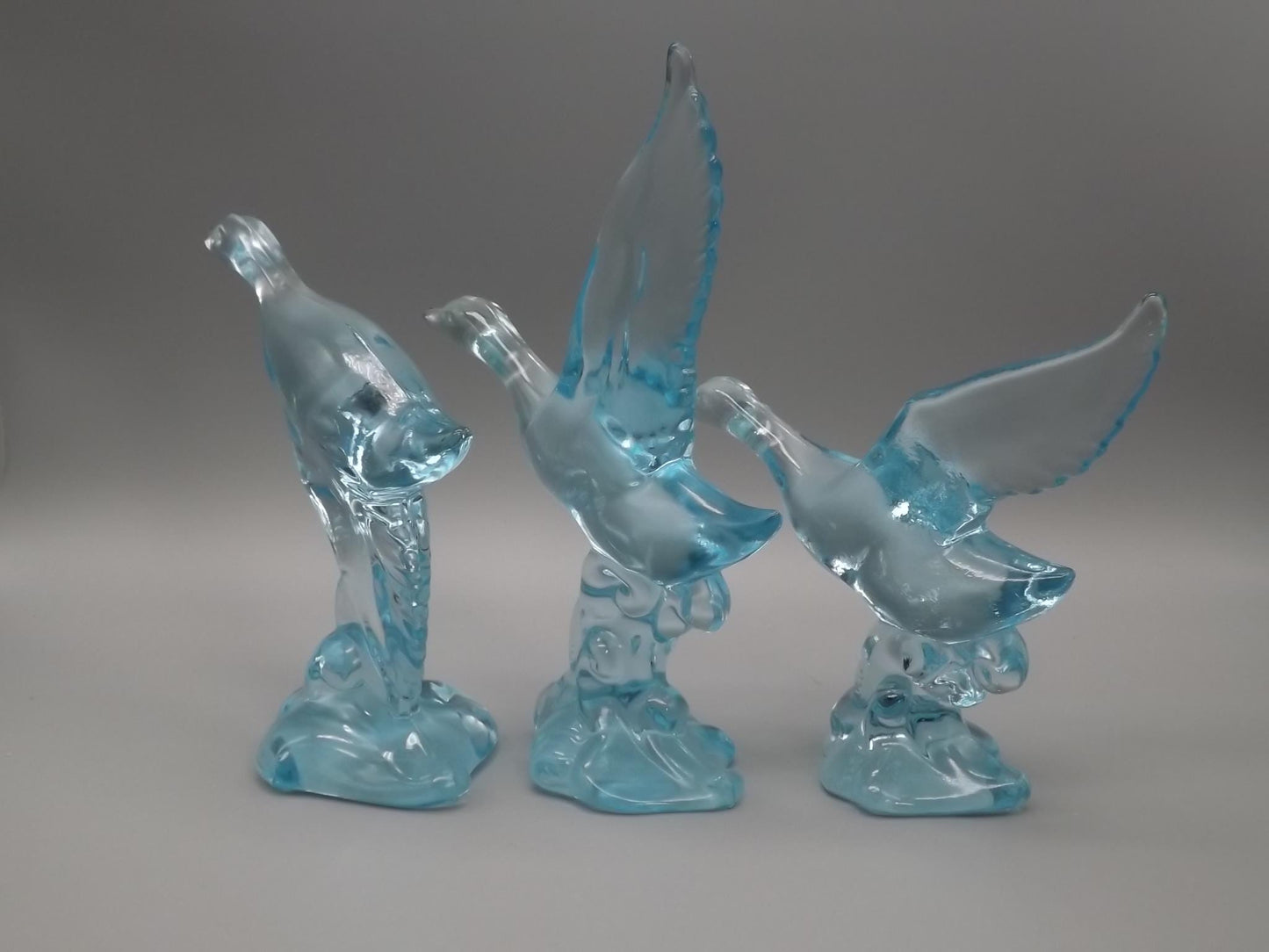 Vintage Heisey Imperial Mallards Figurines: Horizon Blue Glass Set