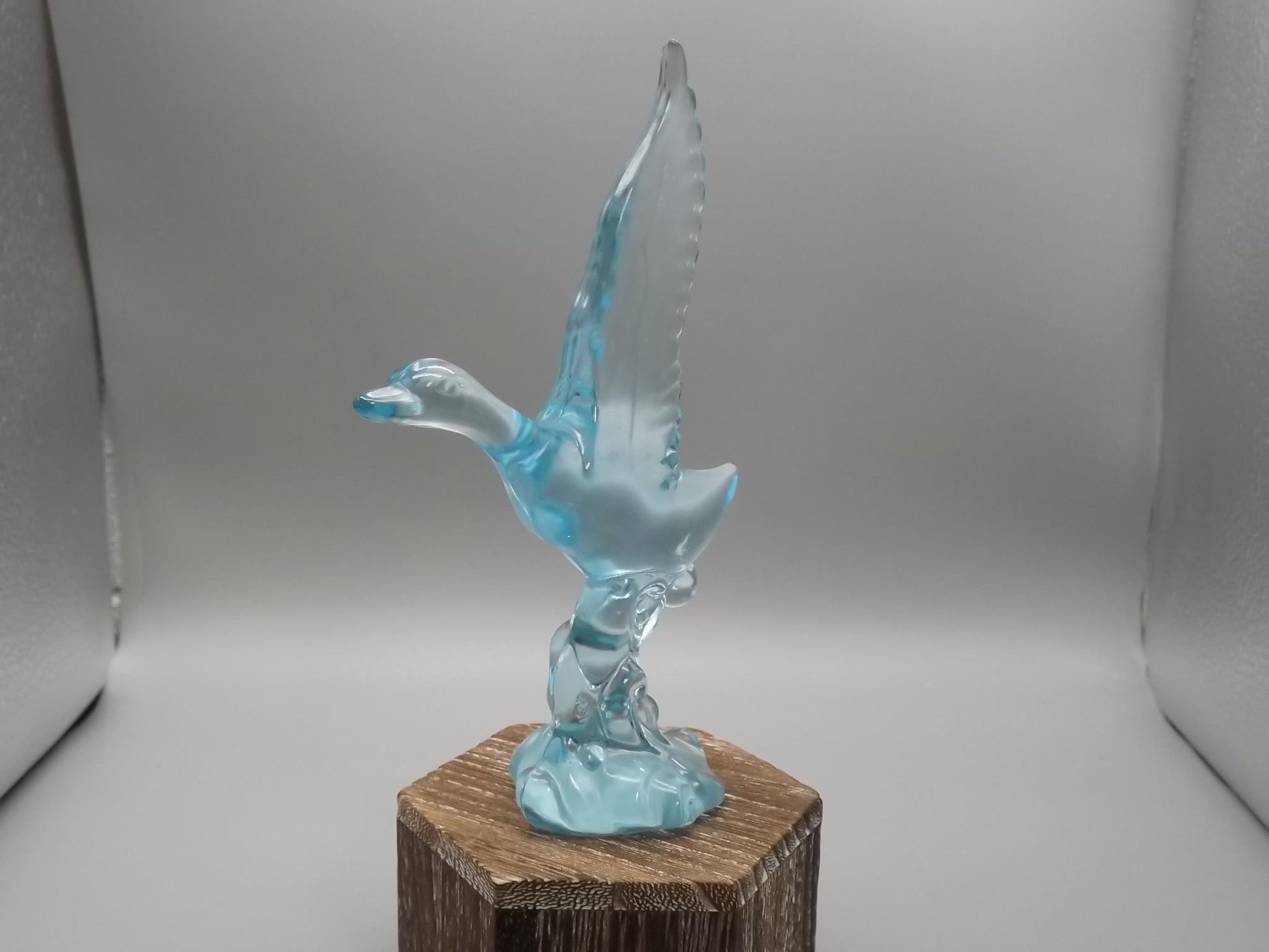 Vintage Heisey Imperial Mallards Figurines: Horizon Blue Glass Set