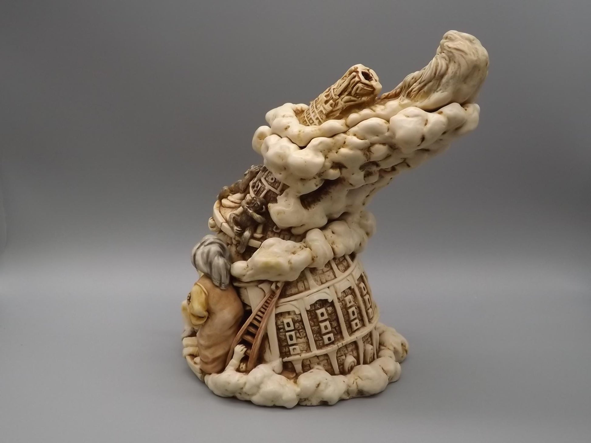 Harmony Kingdom Babbling Heights Box Figurine - Tower of Babel (2001)