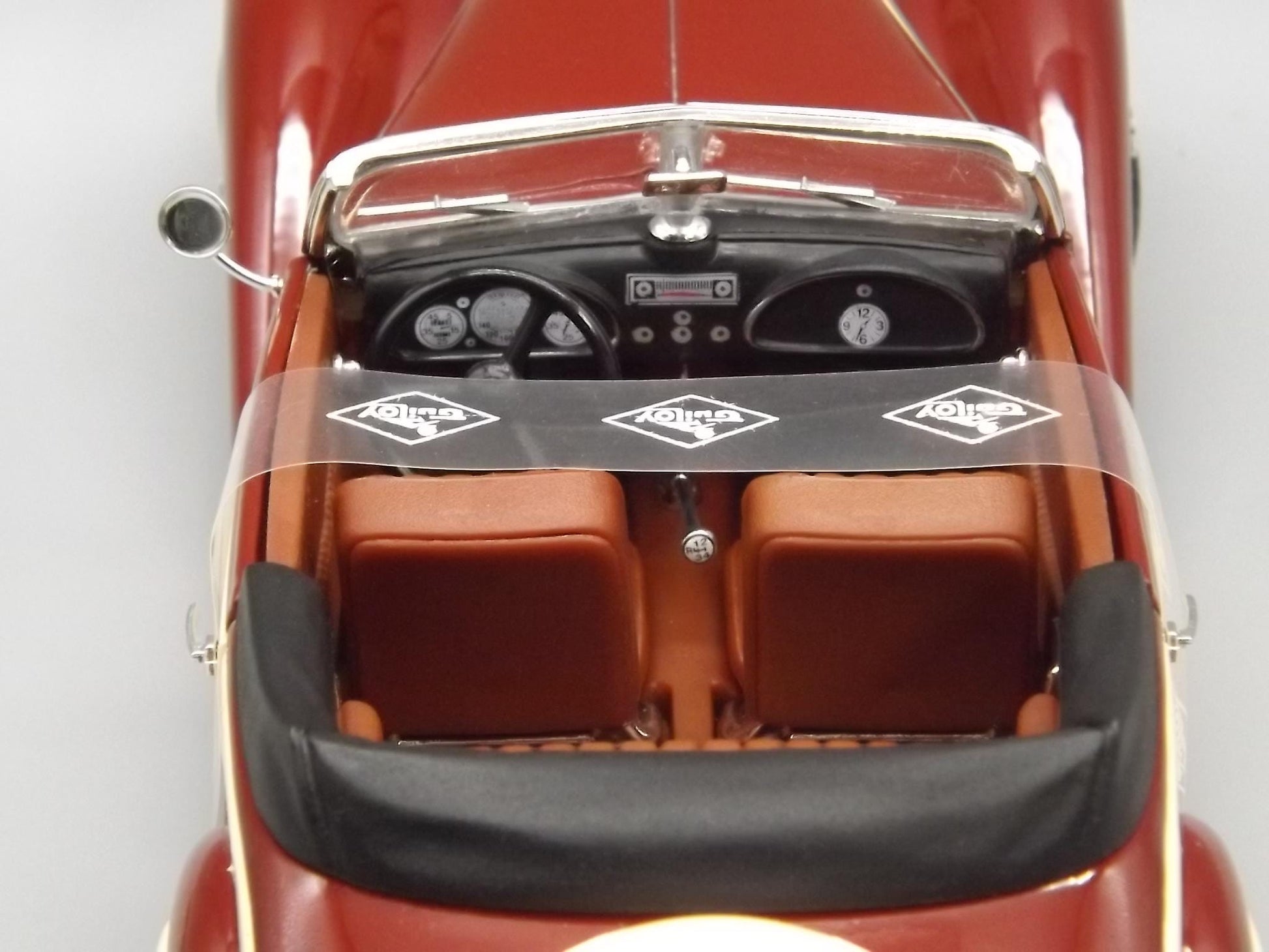 Vintage Guiloy 1937 BMW 327 Cabrio Diecast Model Car (1:18 Scale)