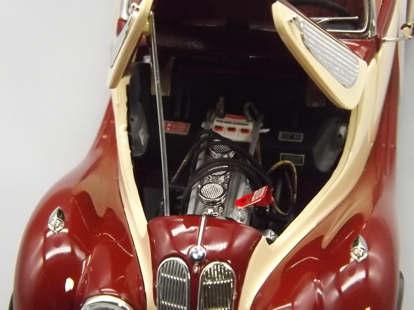 Vintage Guiloy 1937 BMW 327 Cabrio Diecast Model Car (1:18 Scale)