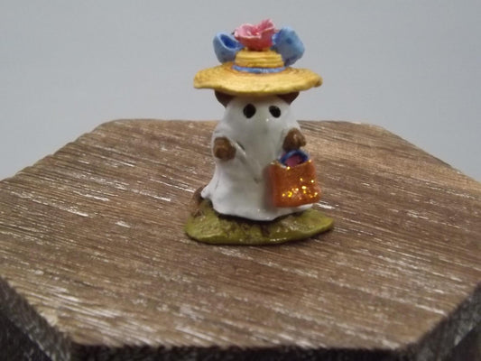 Vintage Wee Forest Folk Mouse Figurine: "Mommy's Little Ghost" Halloween Decor
