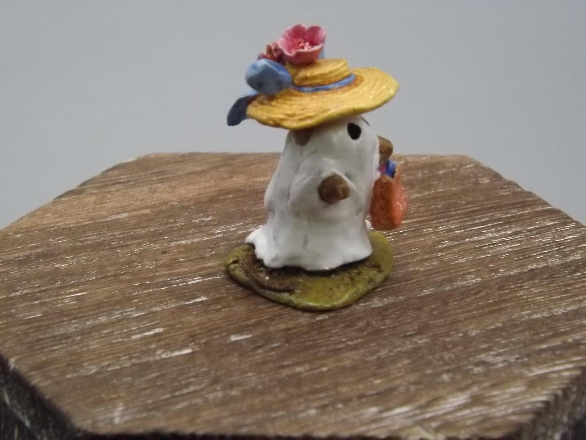 Vintage Wee Forest Folk Mouse Figurine: "Mommy's Little Ghost" Halloween Decor