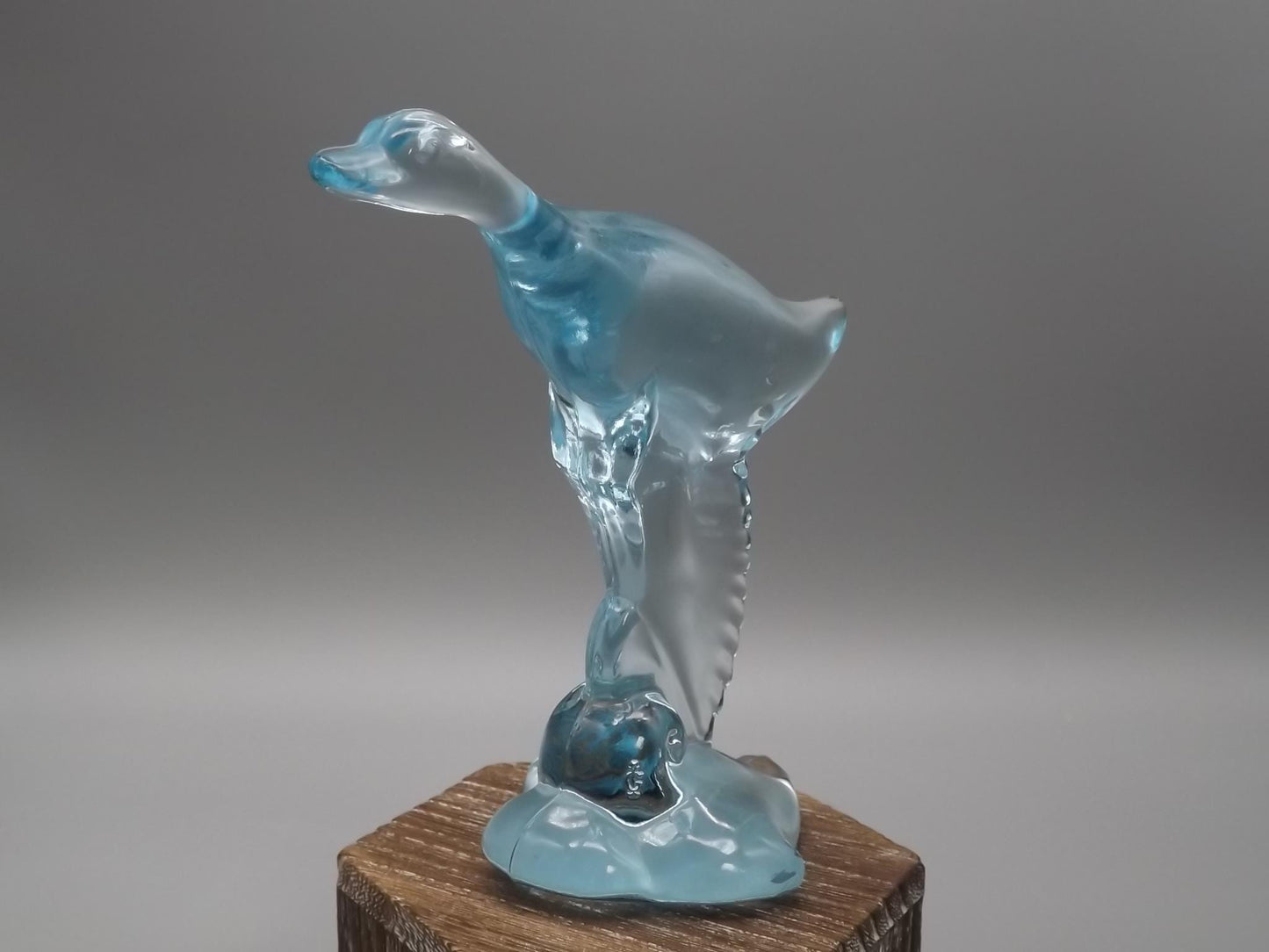 Vintage Heisey Imperial Mallards Figurines: Horizon Blue Glass Set