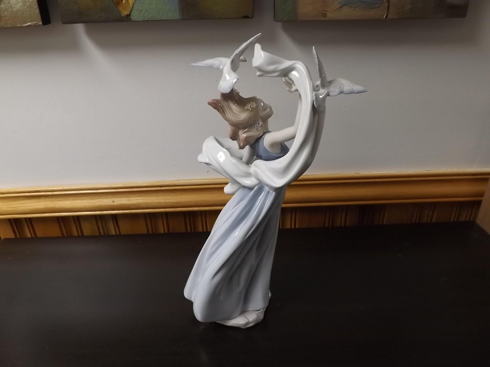 Vintage Lladro Figurine: Inspiration Millenium New Horizons, Woman with Doves (With Box & COA)