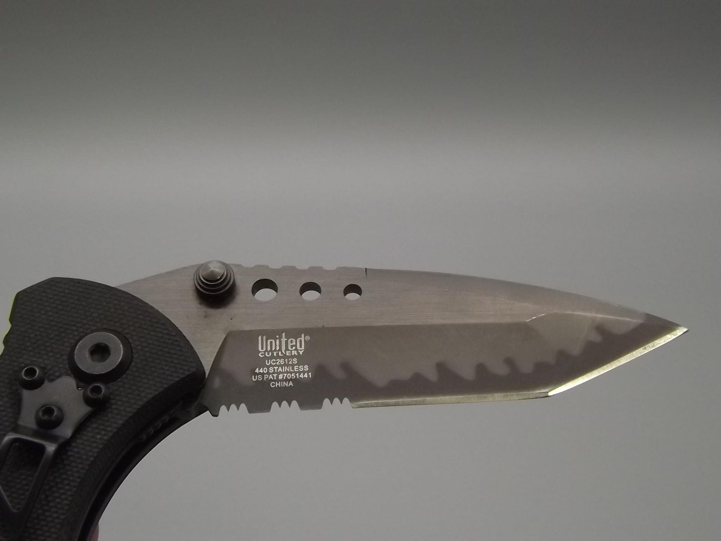 Tailwind United Cutlery Auto Assist Tanto Folding Knife with Box