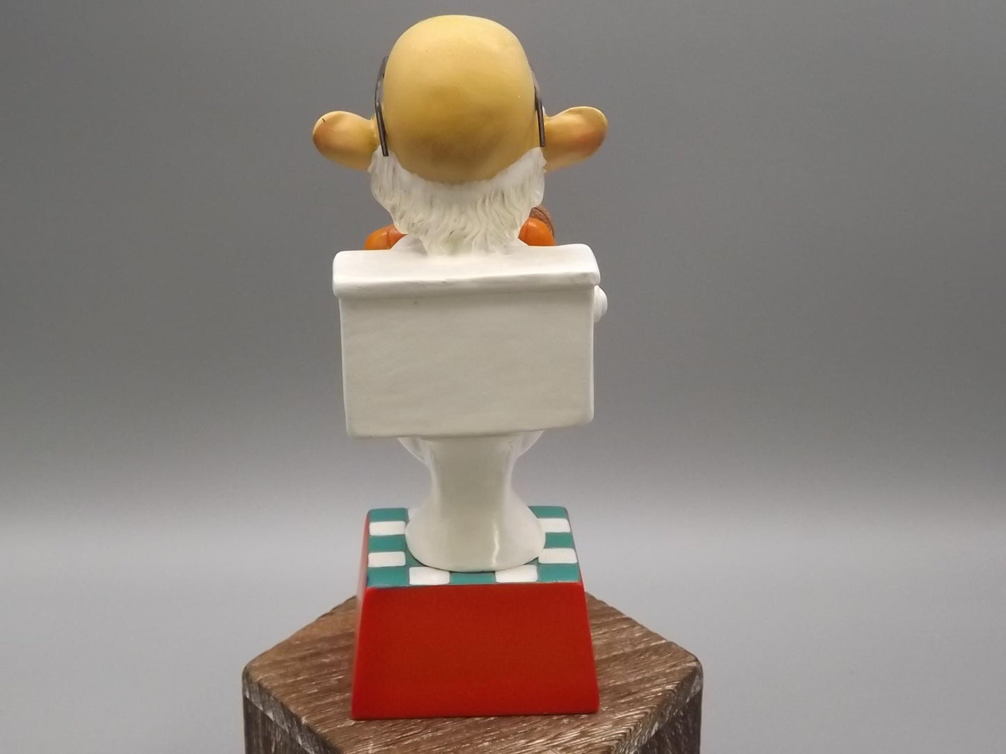 Westland Coots "Go Long" Figurine: Football Super Fan Gift