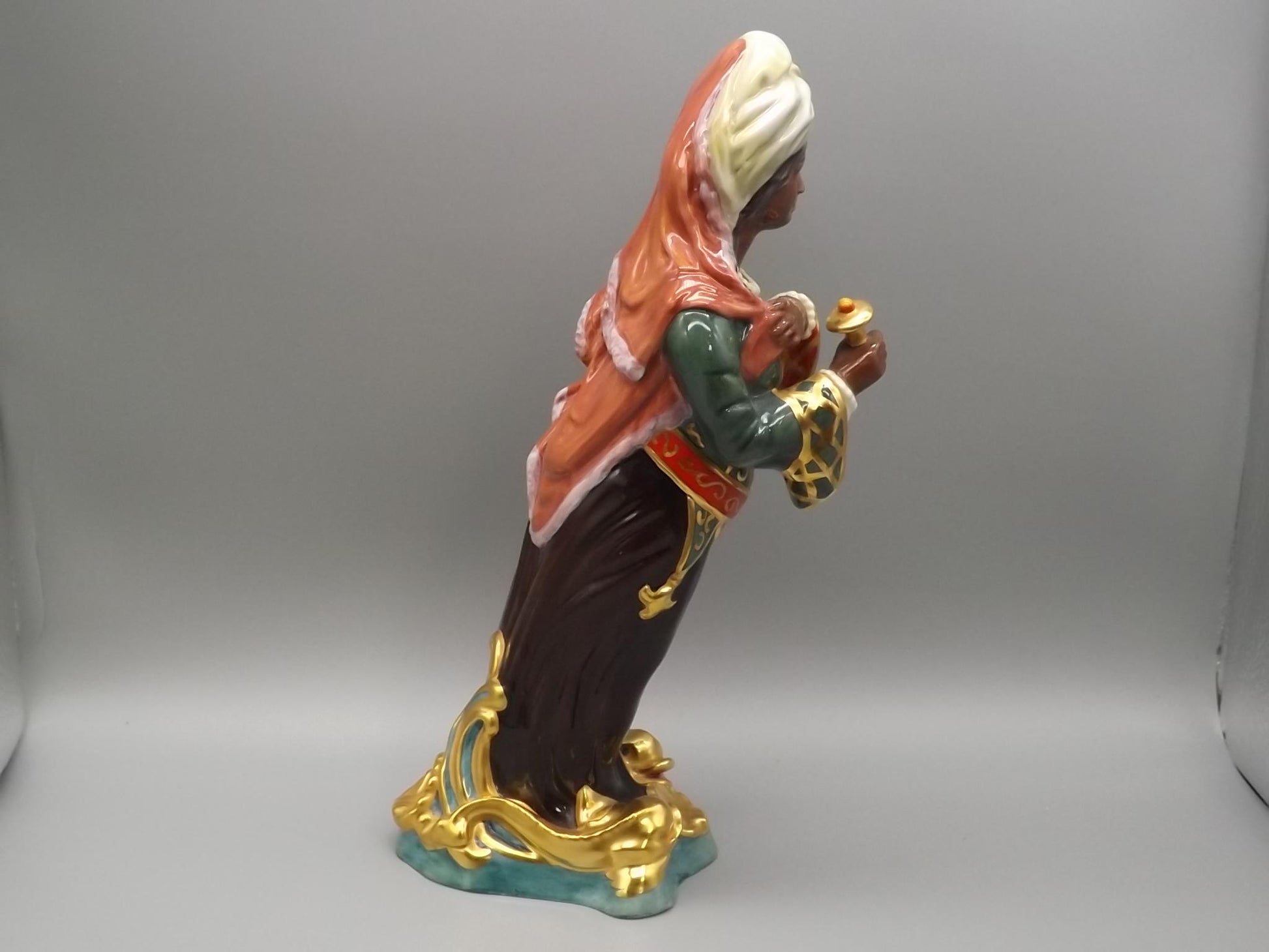 Vintage Royal Doulton Lalla Rookh Figurine: Ships Figureheads Series HN 2910