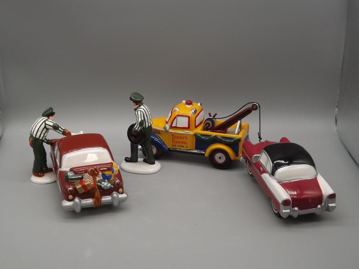 Vintage Snow Village Terry's Towing & Service Accessories with Boxes