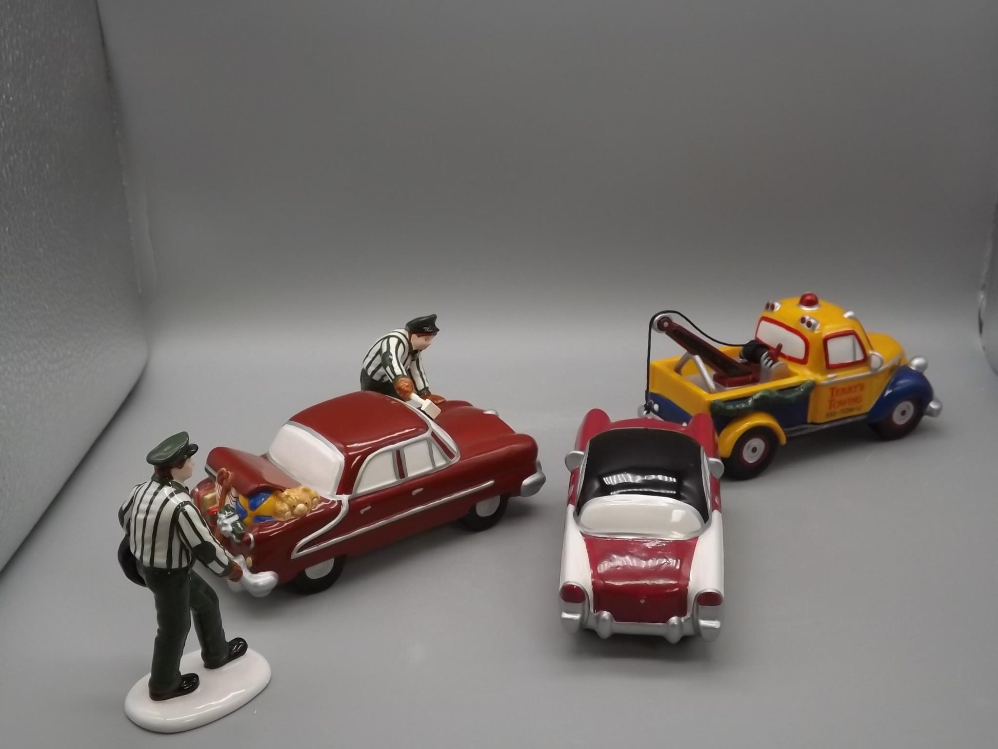 Vintage Snow Village Terry's Towing & Service Accessories with Boxes