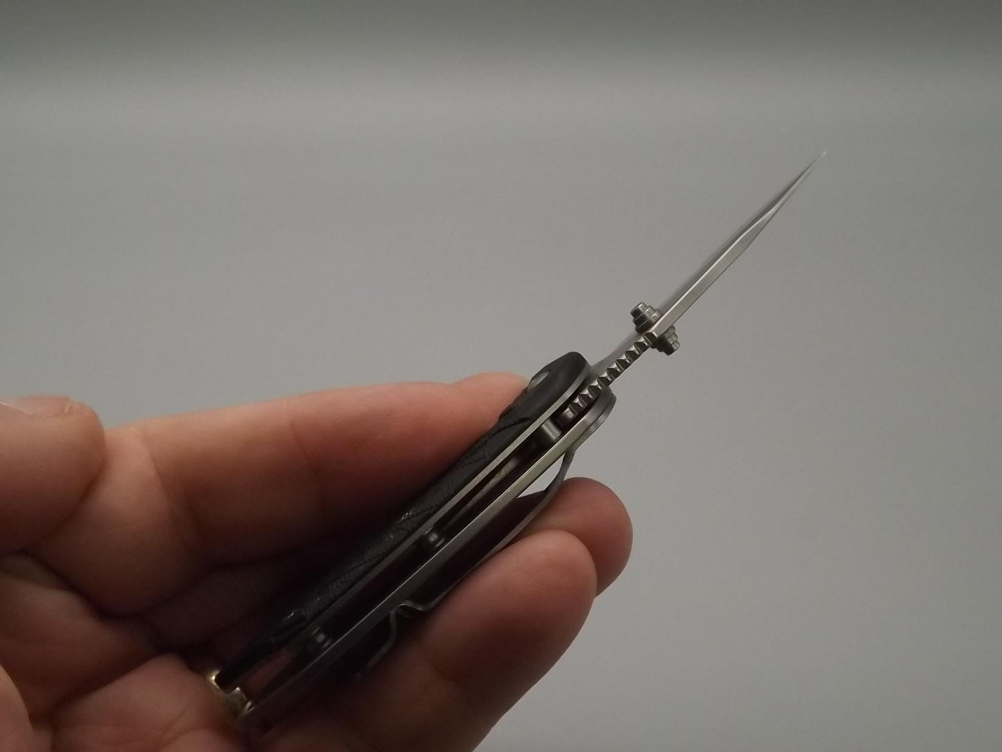 Schrade Extreme Survival Folding Knife: Lanyard & Belt Holder