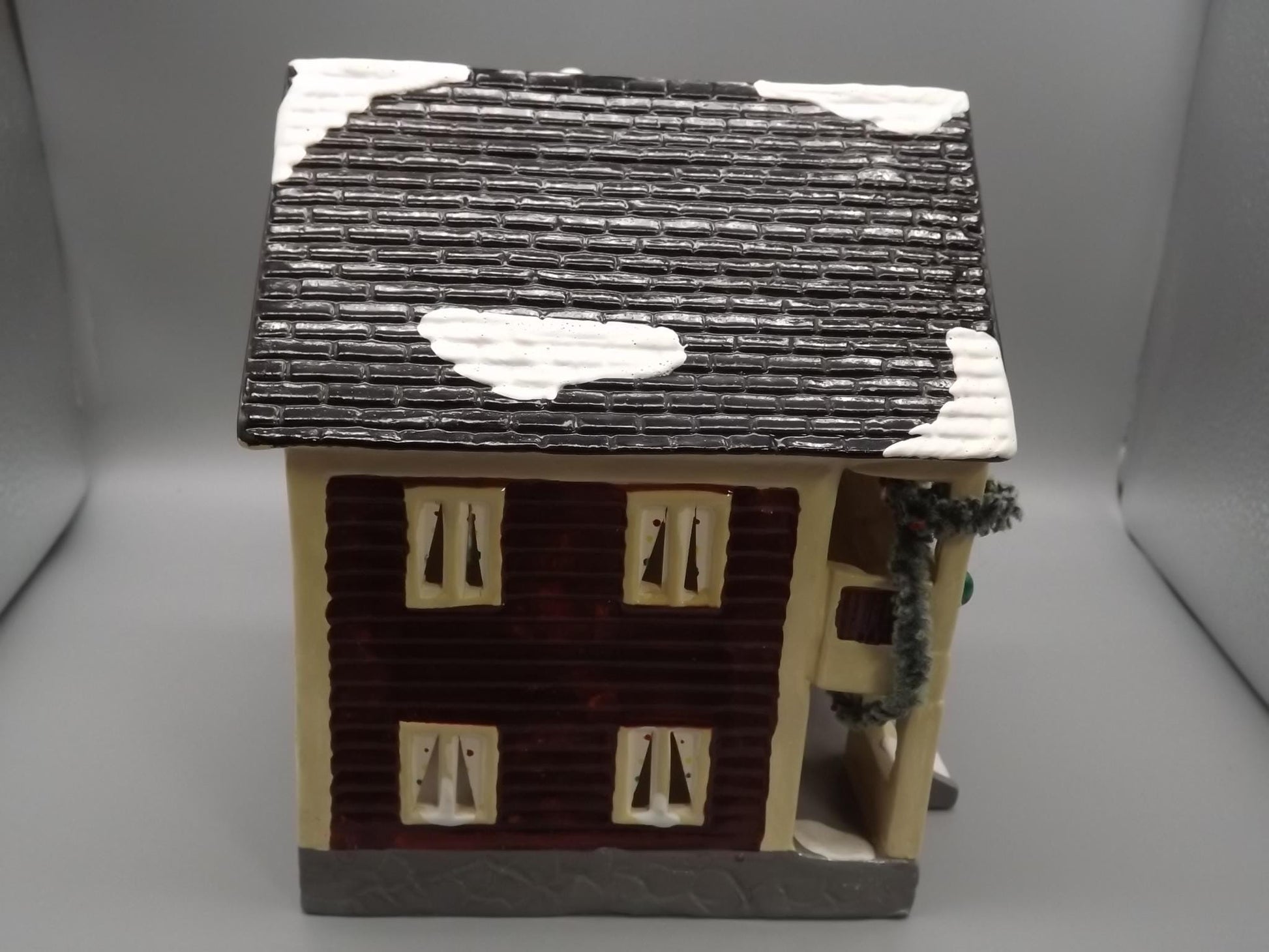 Vintage 1988 Snow Village "Ridgewood" Illuminated Building Display